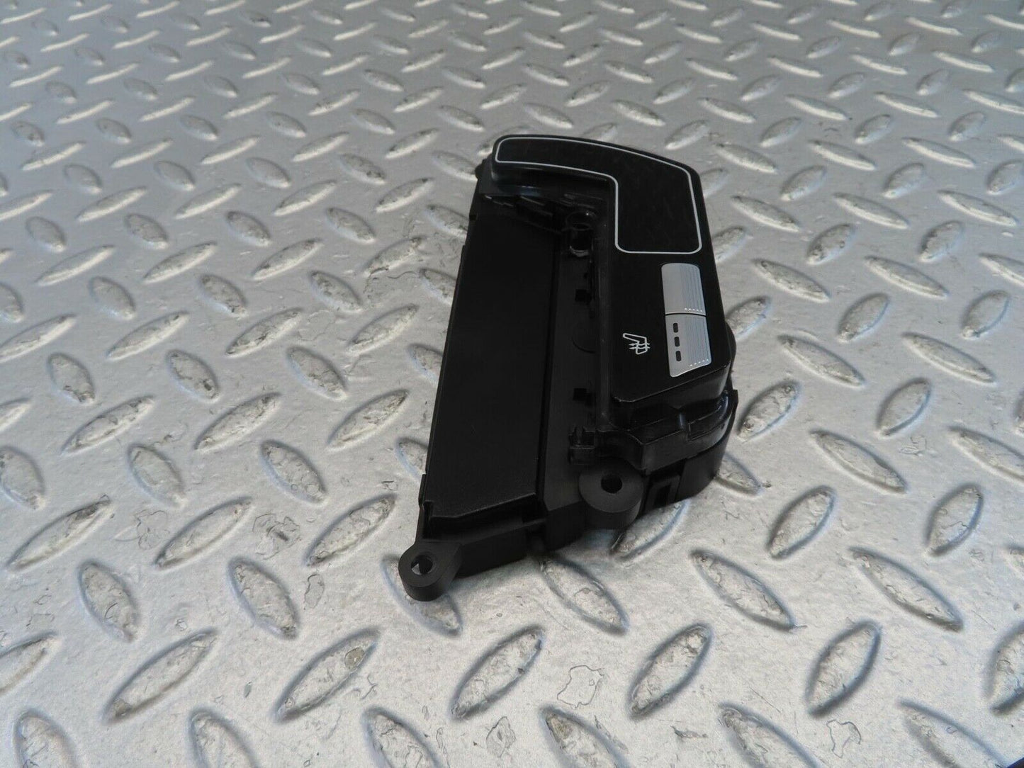11095 Mercedes-Benz W221 S320 Rear Right Seat Switch 2218700158