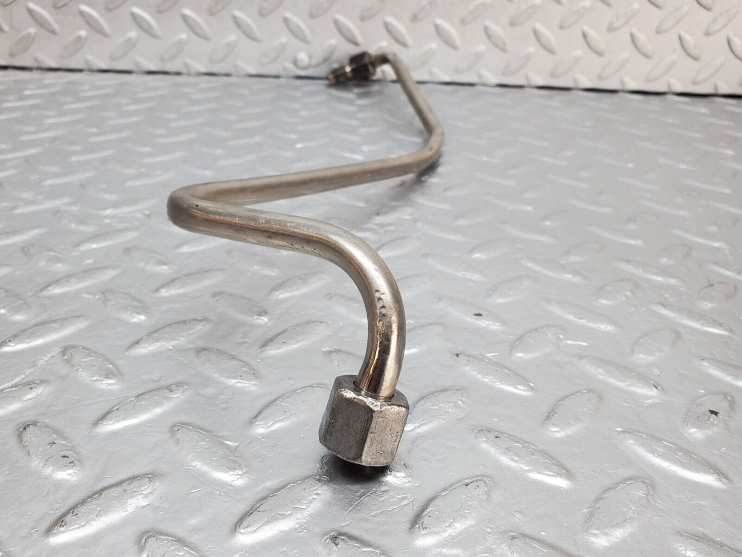 45374 Mercedes-Benz 280E M110.983 EGR Valve Hose Pipe