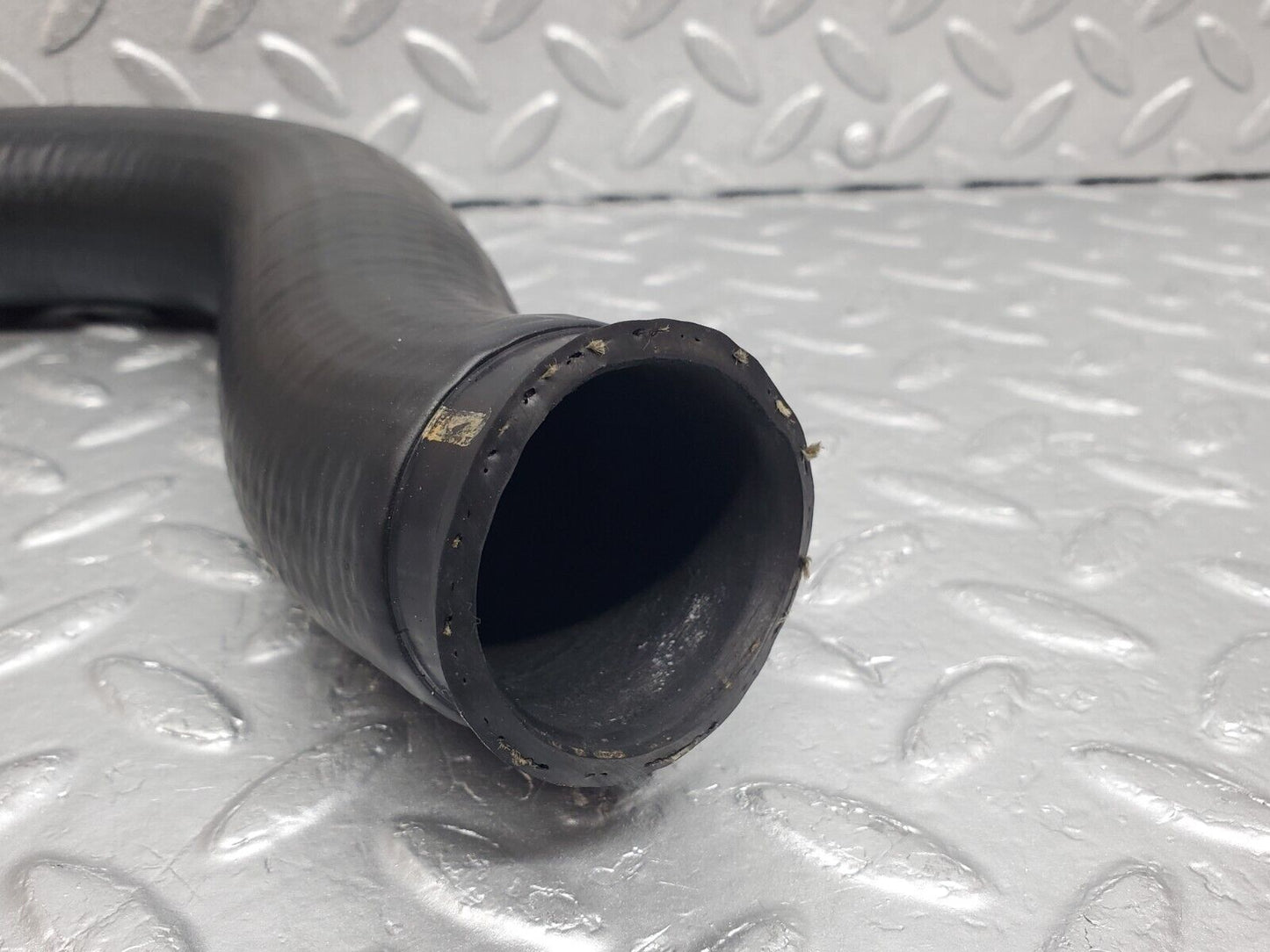 45843 Mercedes-Benz W126 420SE Radiator Hose Pipe 1265014782