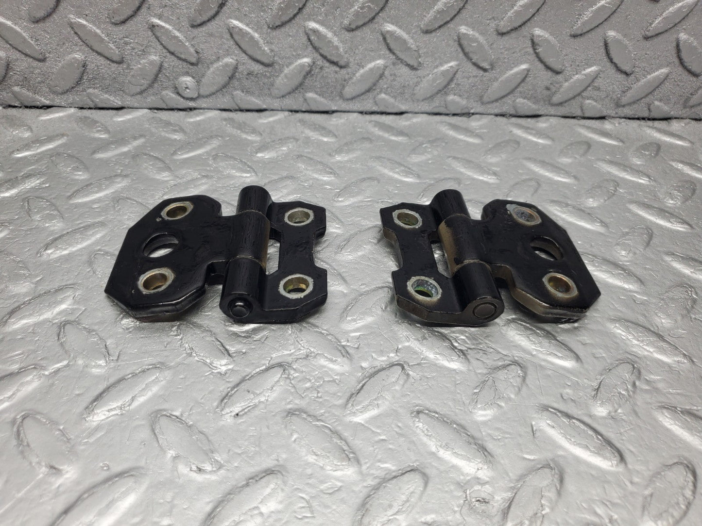 W201 Baby Benz door hinge left side used OEM