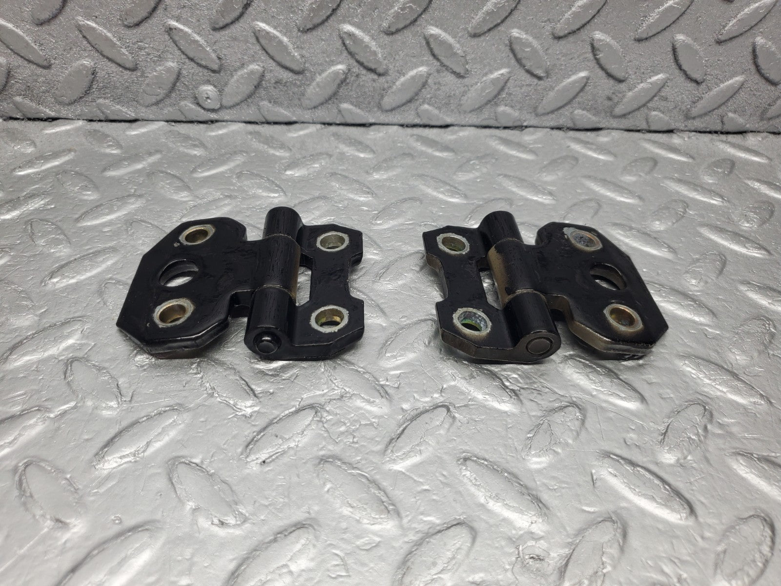 W201 Baby Benz door hinge left side used OEM