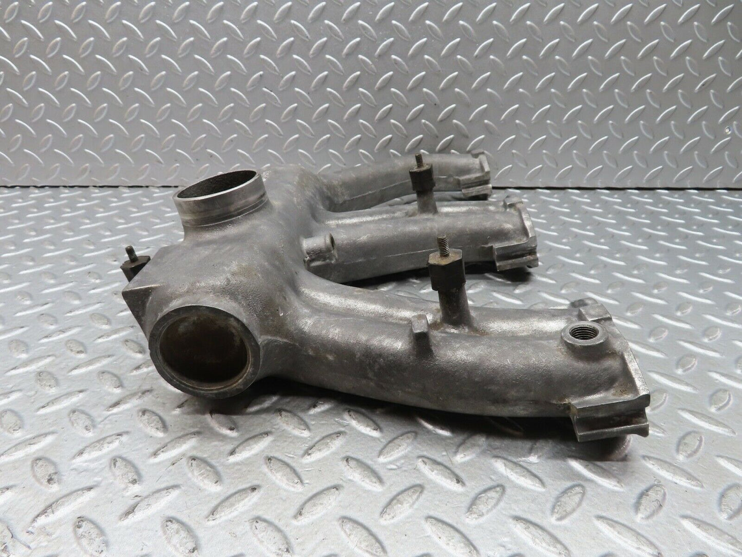 19177 Mercedes-Benz W123 300D Air Intake Manifold 6171410301