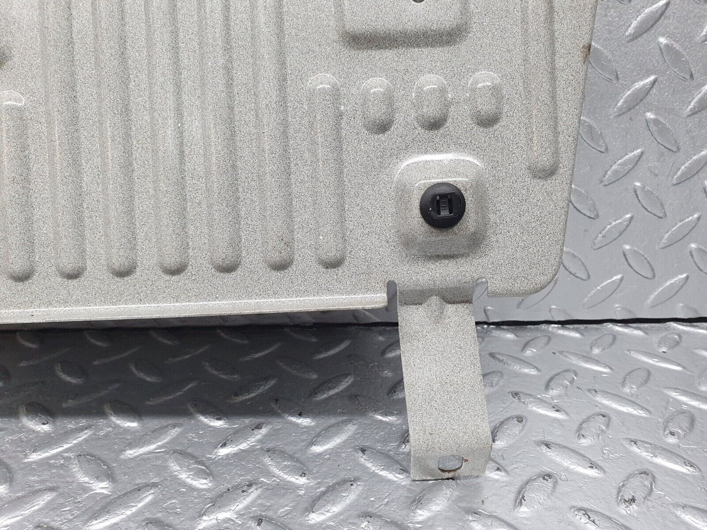 41933 Mercedes-Benz W202 C200 Front Left Floor Cover