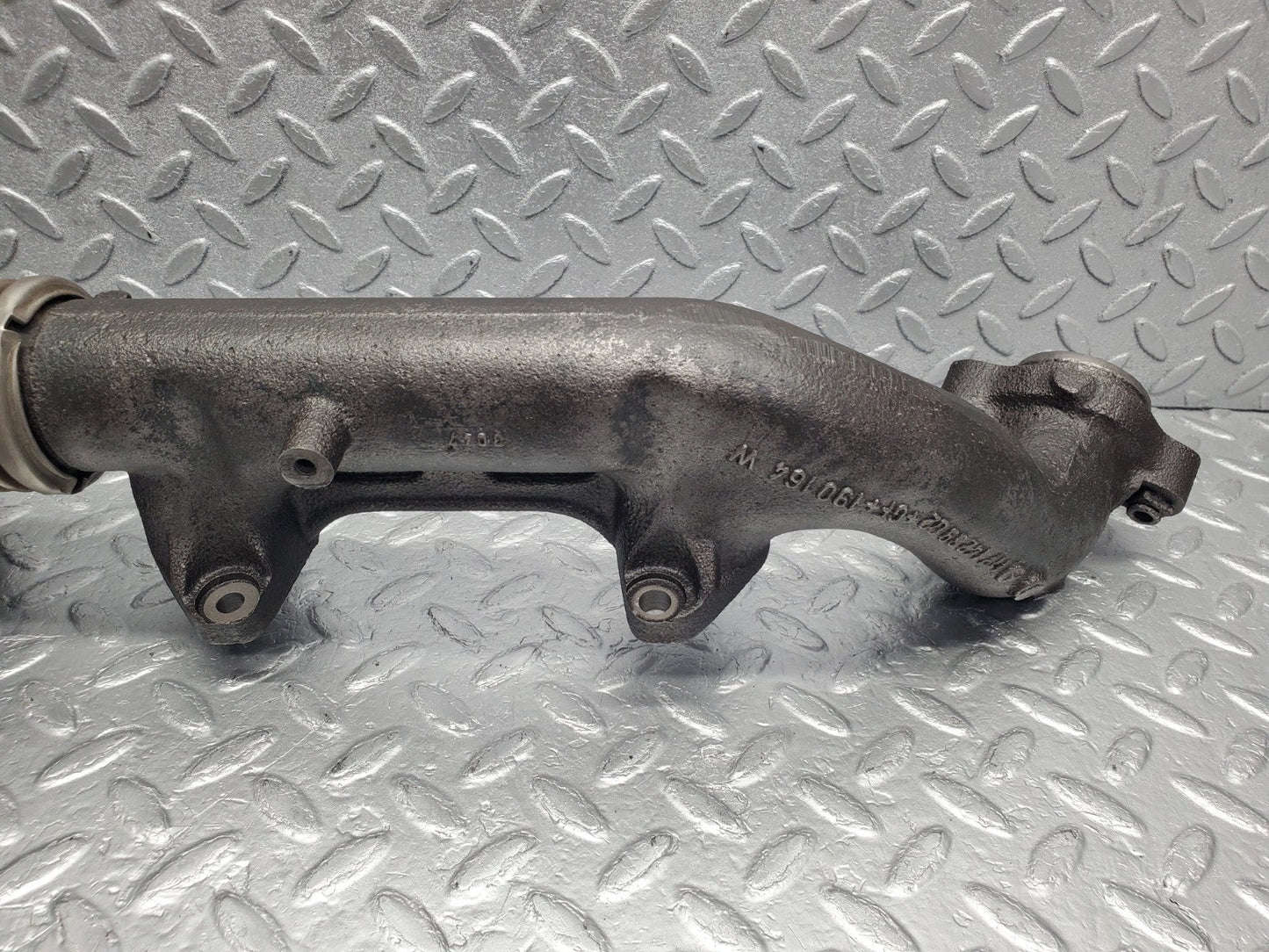W126 Coupe exhaust manifold right used OEM
