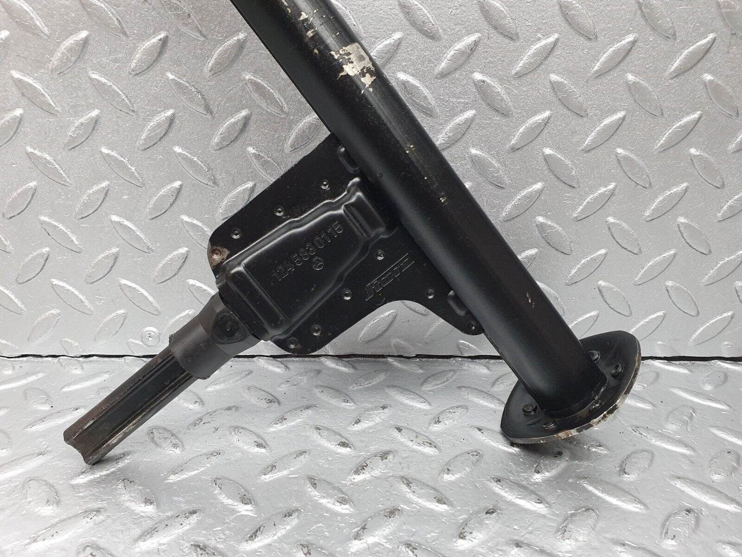 41468 Mercedes-Benz W124 200E Car Jack 1245830115