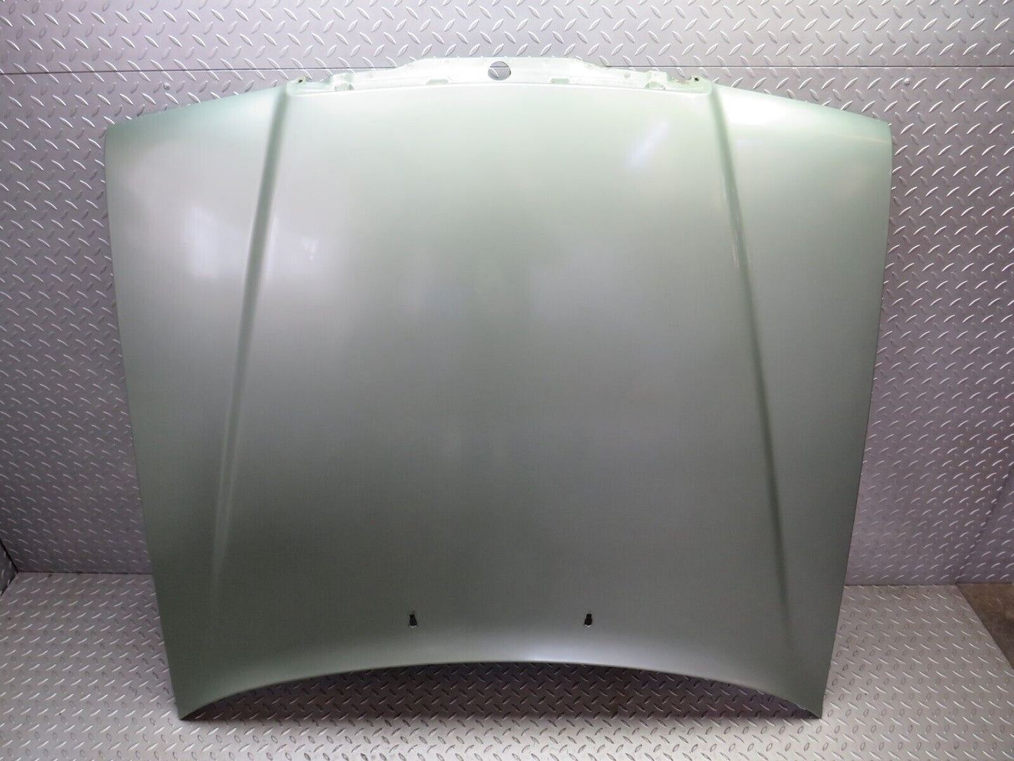 34255 Mercedes-Benz W124 260E Bonnet