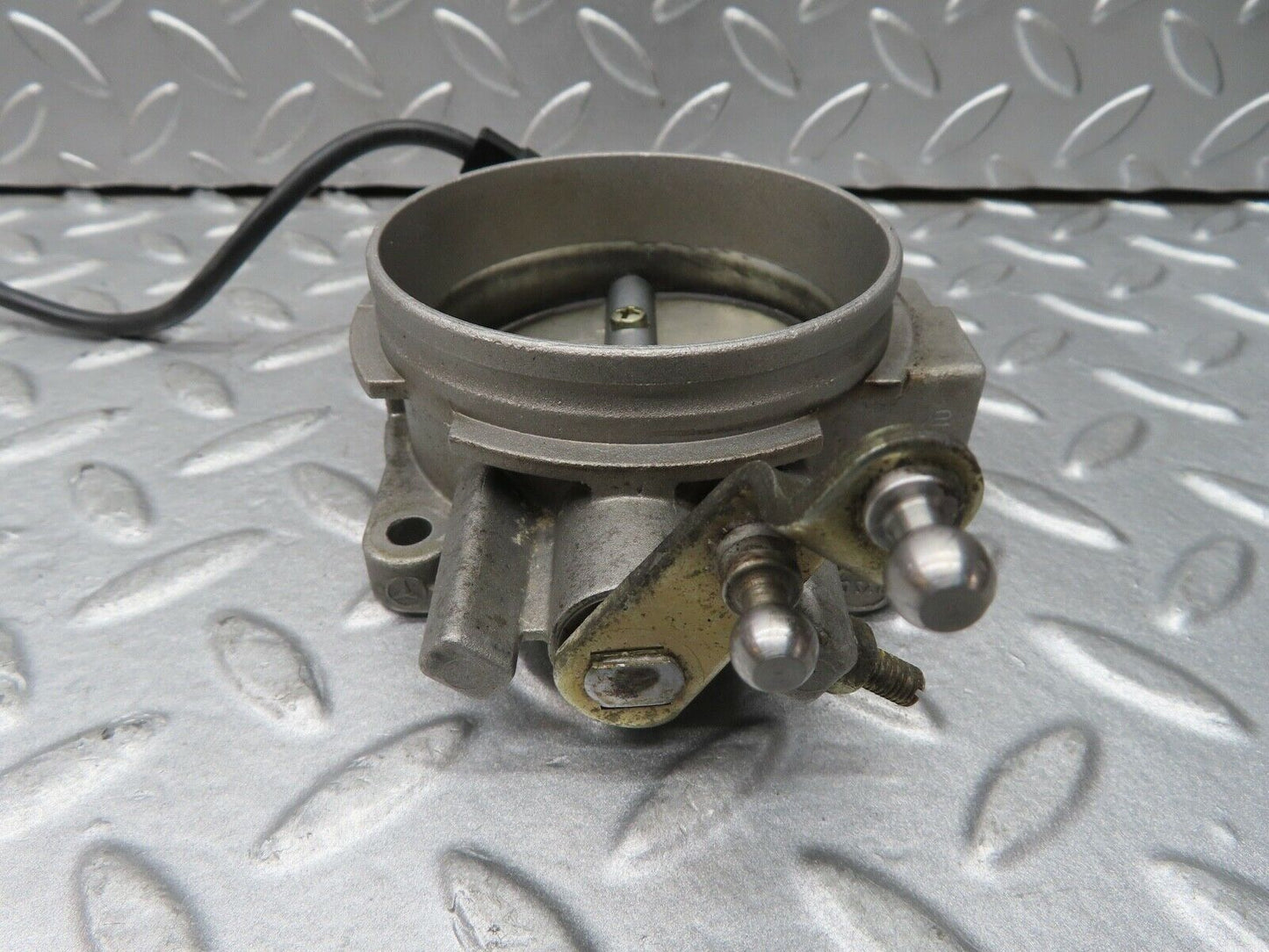 17315 Mercedes-Benz R129 300SL Coupe Throttle Body Valve With Switch