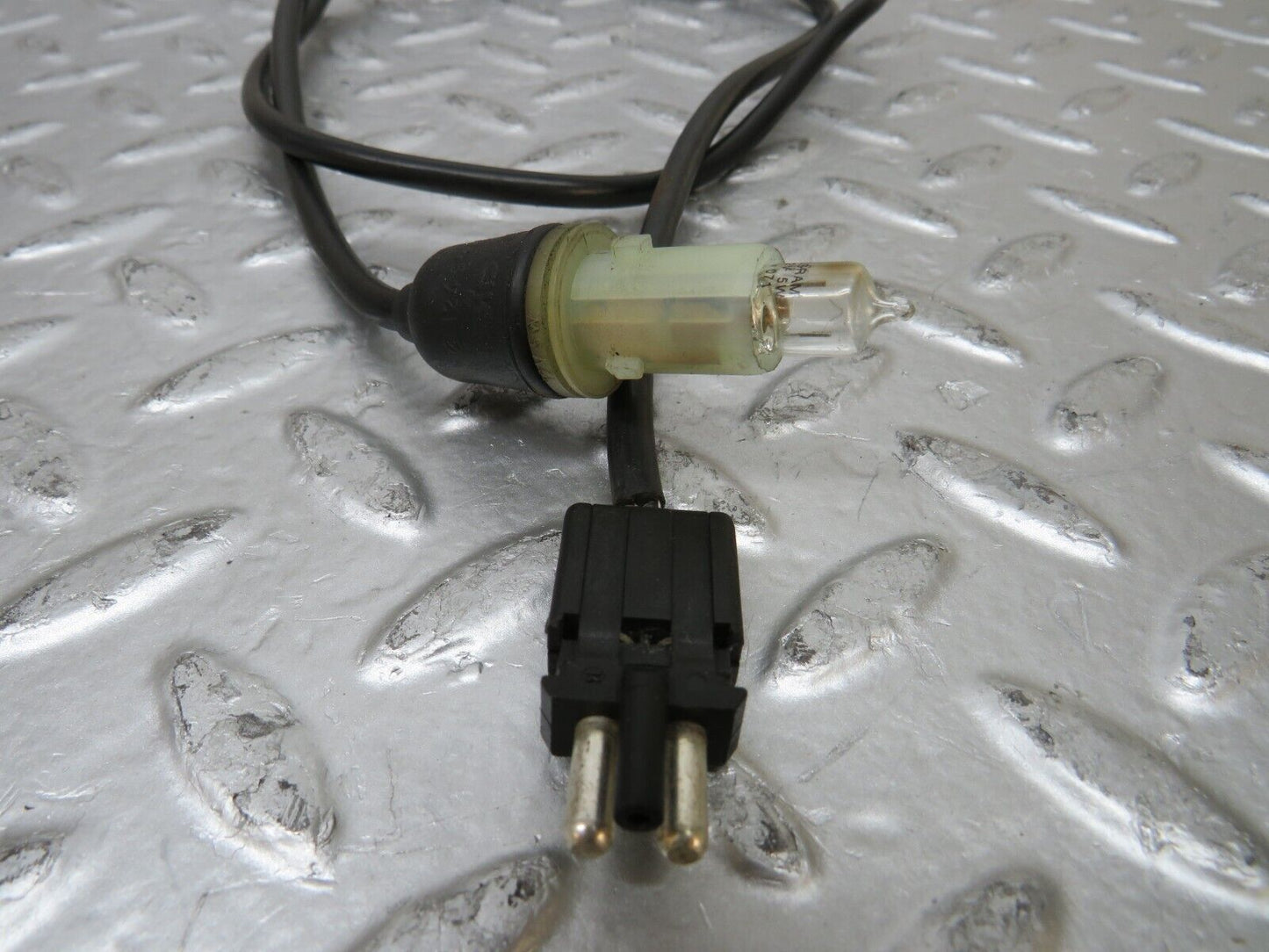 26003 Mercedes-Benz W124 280E Front Wing Indicator Cable Wire 1249971881
