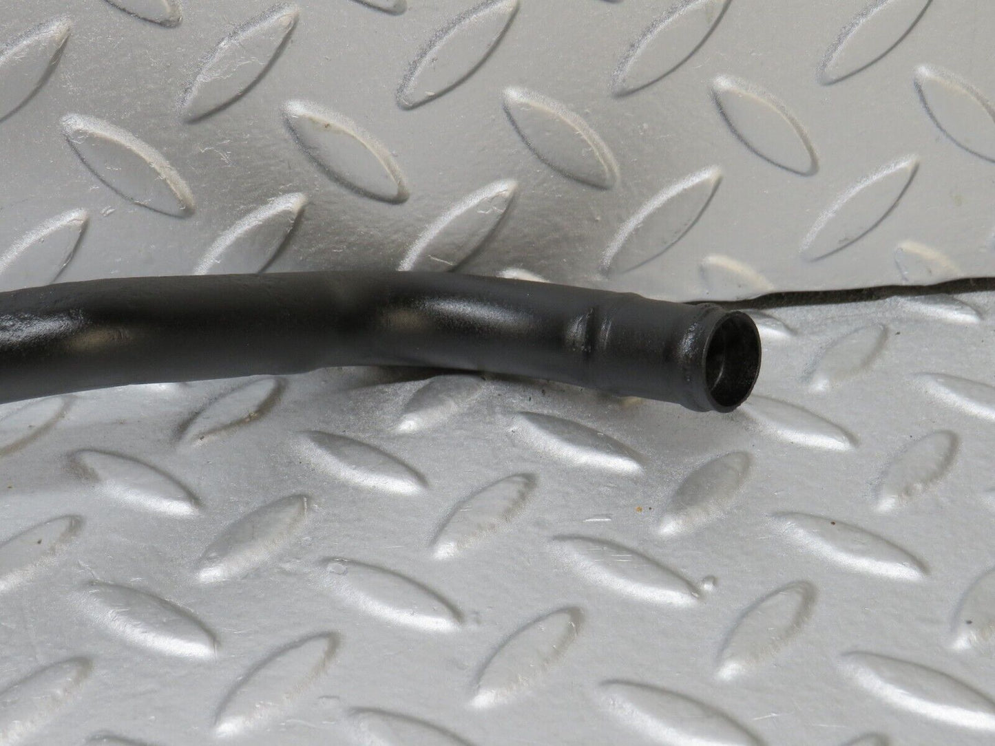 36777 Mercedes-Benz W201 190E Coolant Hose Pipe