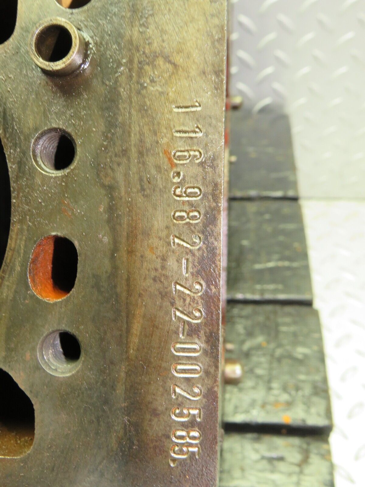 32967 Mercedes-Benz C107 R107 450 V8 Engine Block M116.982 1160110601