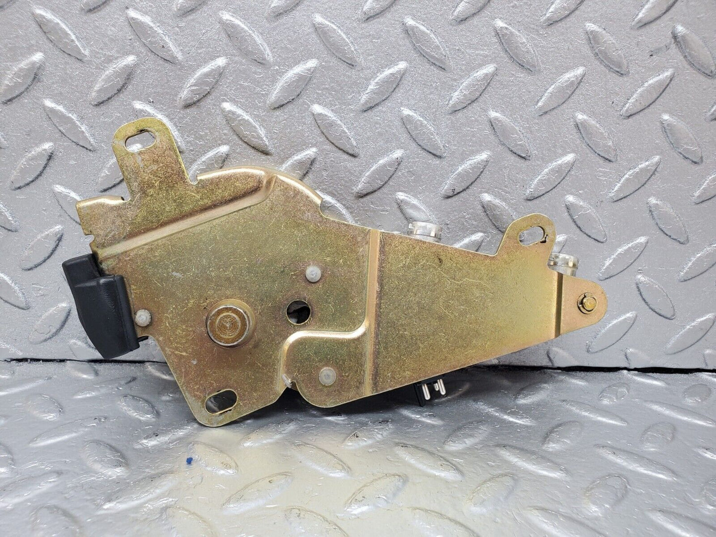 44981 Mercedes-Benz R129 300SL Coupe Roof Lock Left Side 1298000374