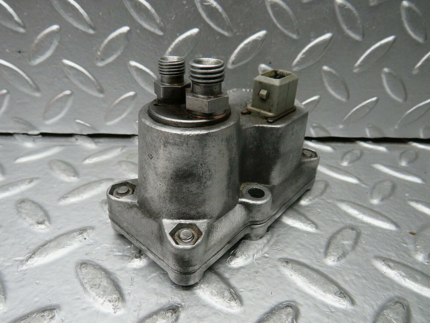 23090 Mercedes-Benz C123 230CE Coupe Warm Up Regulator Bosch 0438140065