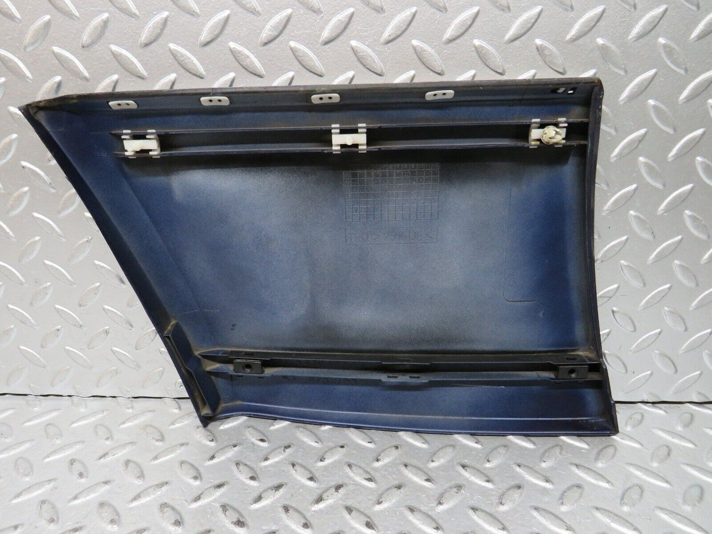 28979 Mercedes-Benz C124 320CE Front Right Fender Moulding Trim 1246903640