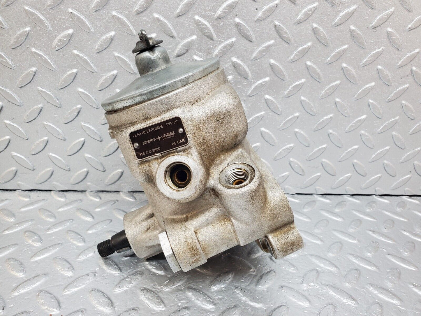 45387 Mercedes-Benz 280E M110.983 Power Steering Pump 1164602680