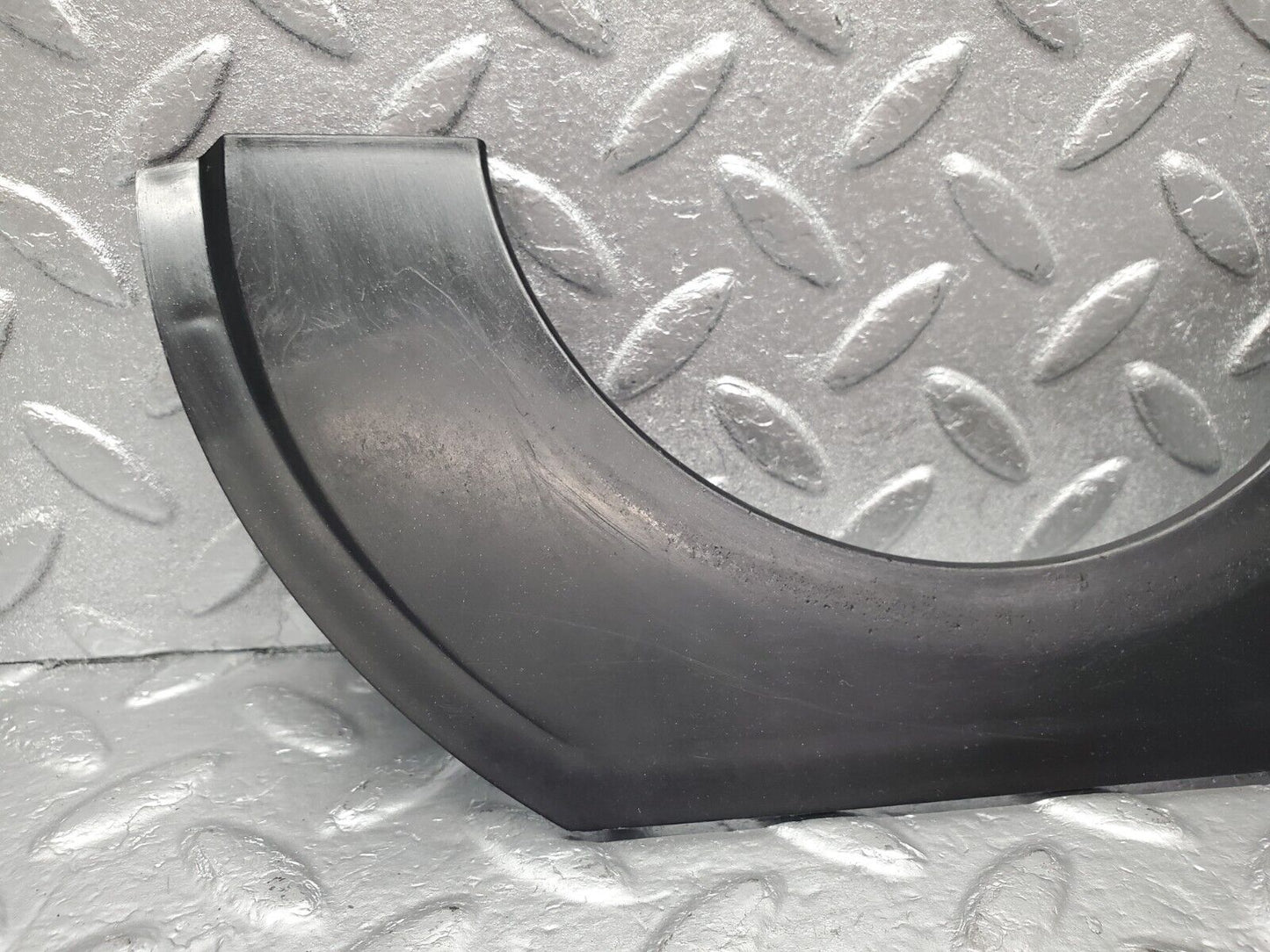 46899 Mercedes-Benz R129 320SL Coupe Windscreen Wiper Surround Trim