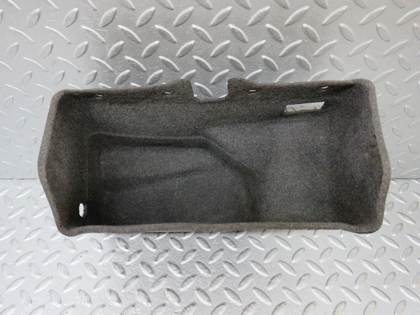 39019 Mercedes-Benz W201 190E Glove Box 2016800291