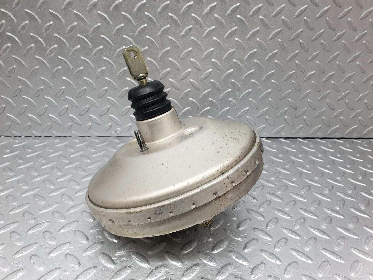 42851 Mercedes-Benz W201 190 Brake Booster Bendix 0034304230