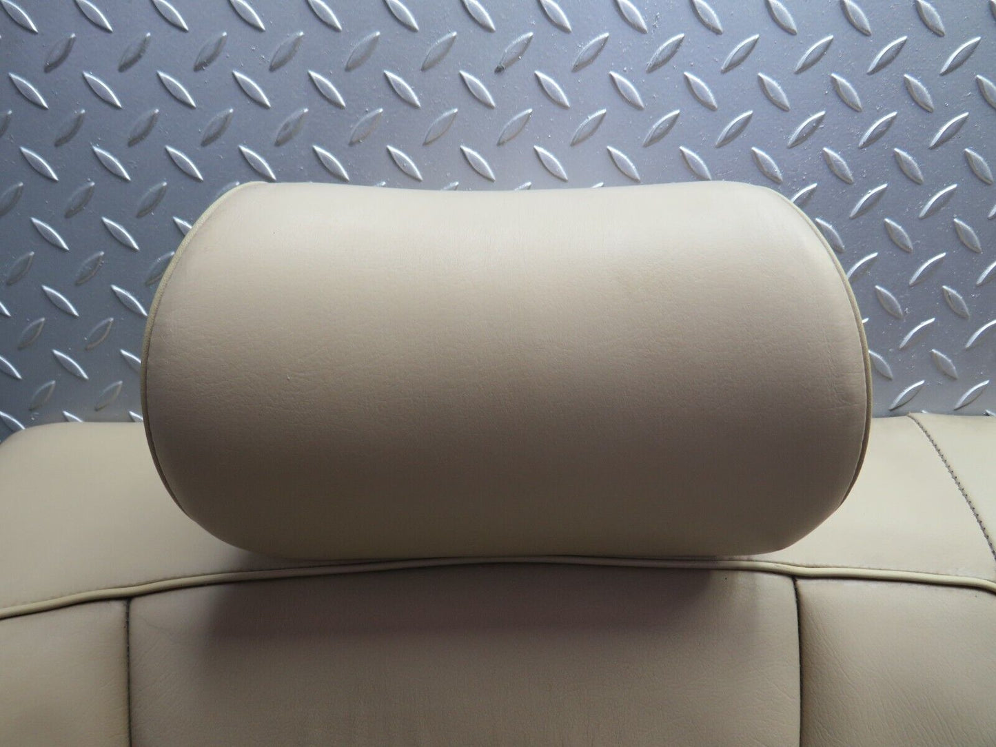 42910 Mercedes-Benz W201 Rear Seat Leather Beige