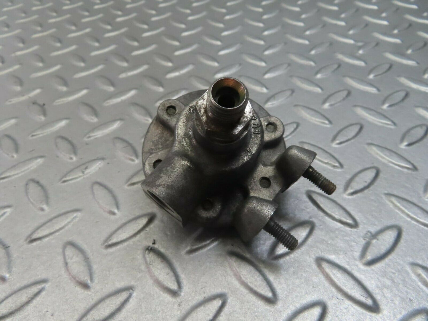 8264 Mercedes-Benz W108 Fuel Backflow Damper Regulator 1270700268