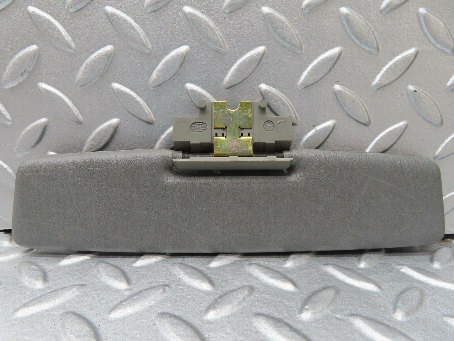 16491 Mercedes-Benz W124 260E Middle Sun Visor Grey