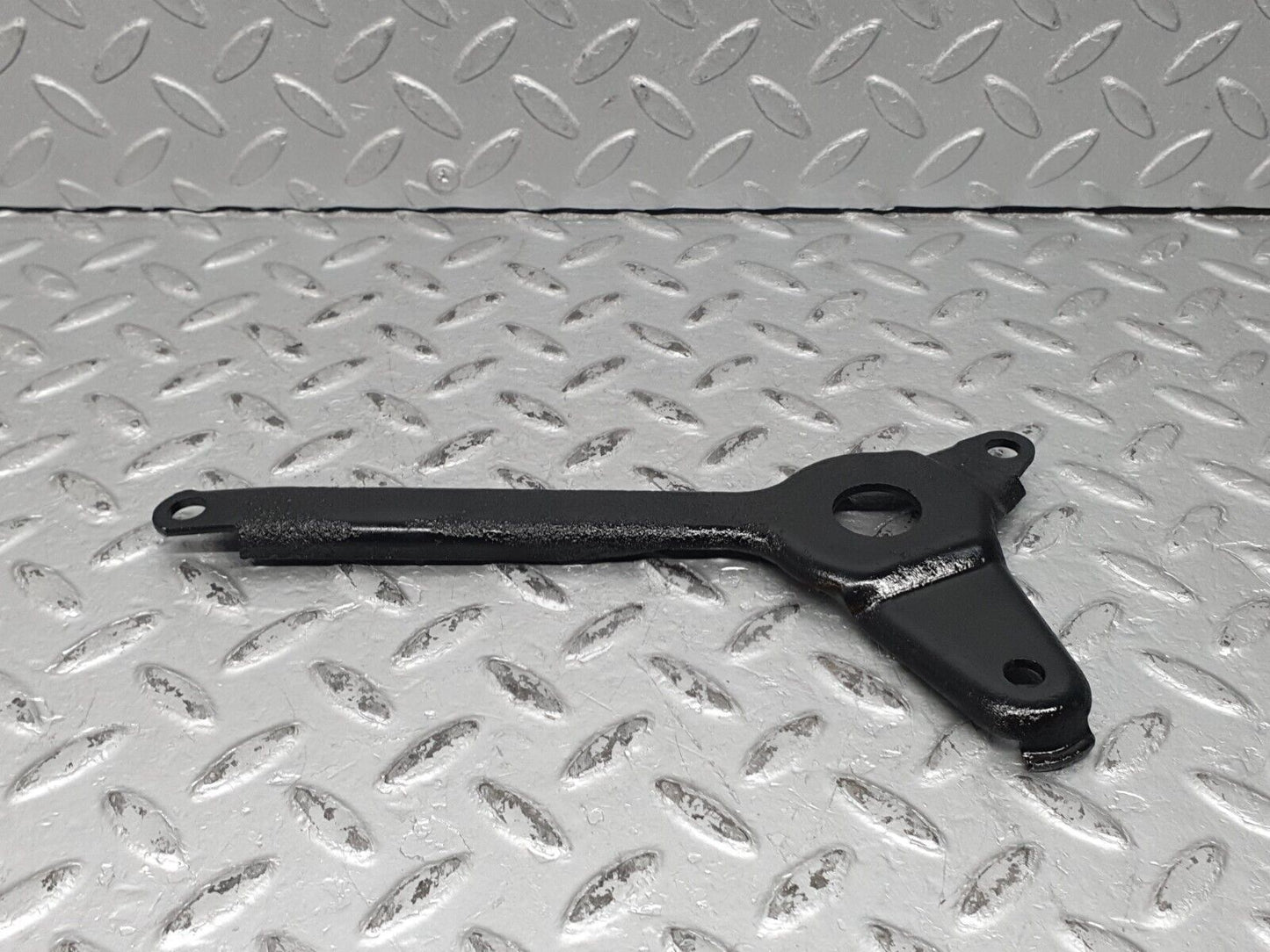 41230 Mercedes-Benz W126 300SE Belt Tensioner Bracket 1032021240