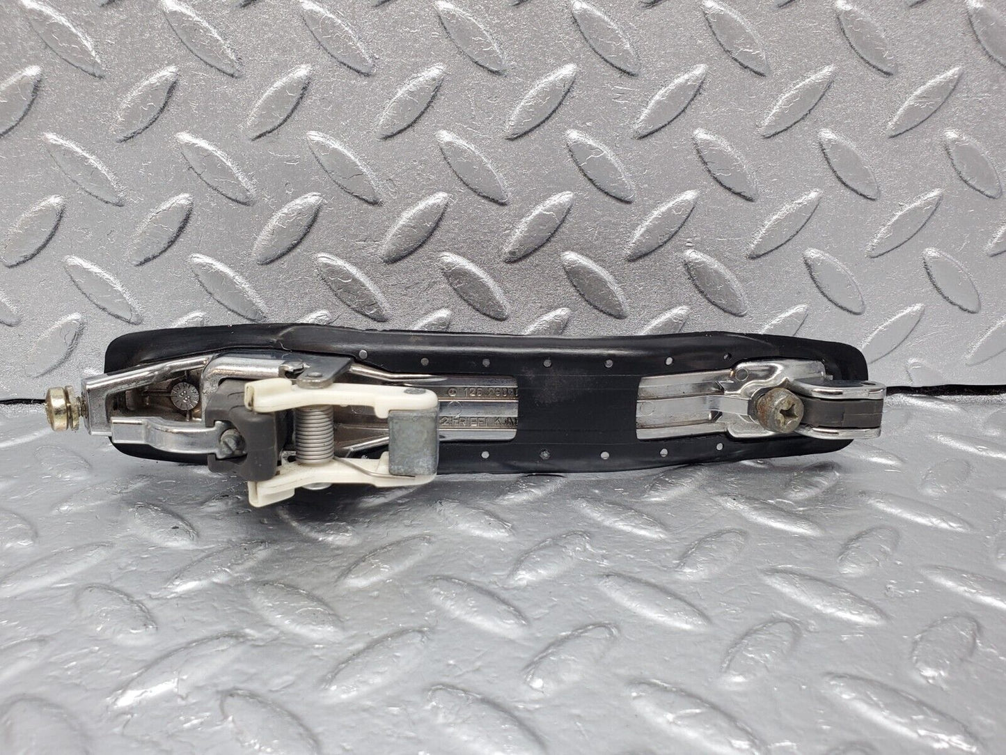 45647 Mercedes-Benz W126 420SE Rear Left Door Exterior Handle 1267600059