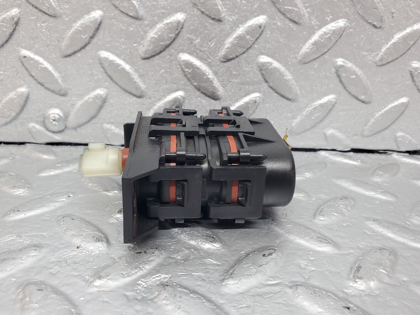 44908 Mercedes-Benz R129 300SL Coupe Heater Box Vacuum Actuator