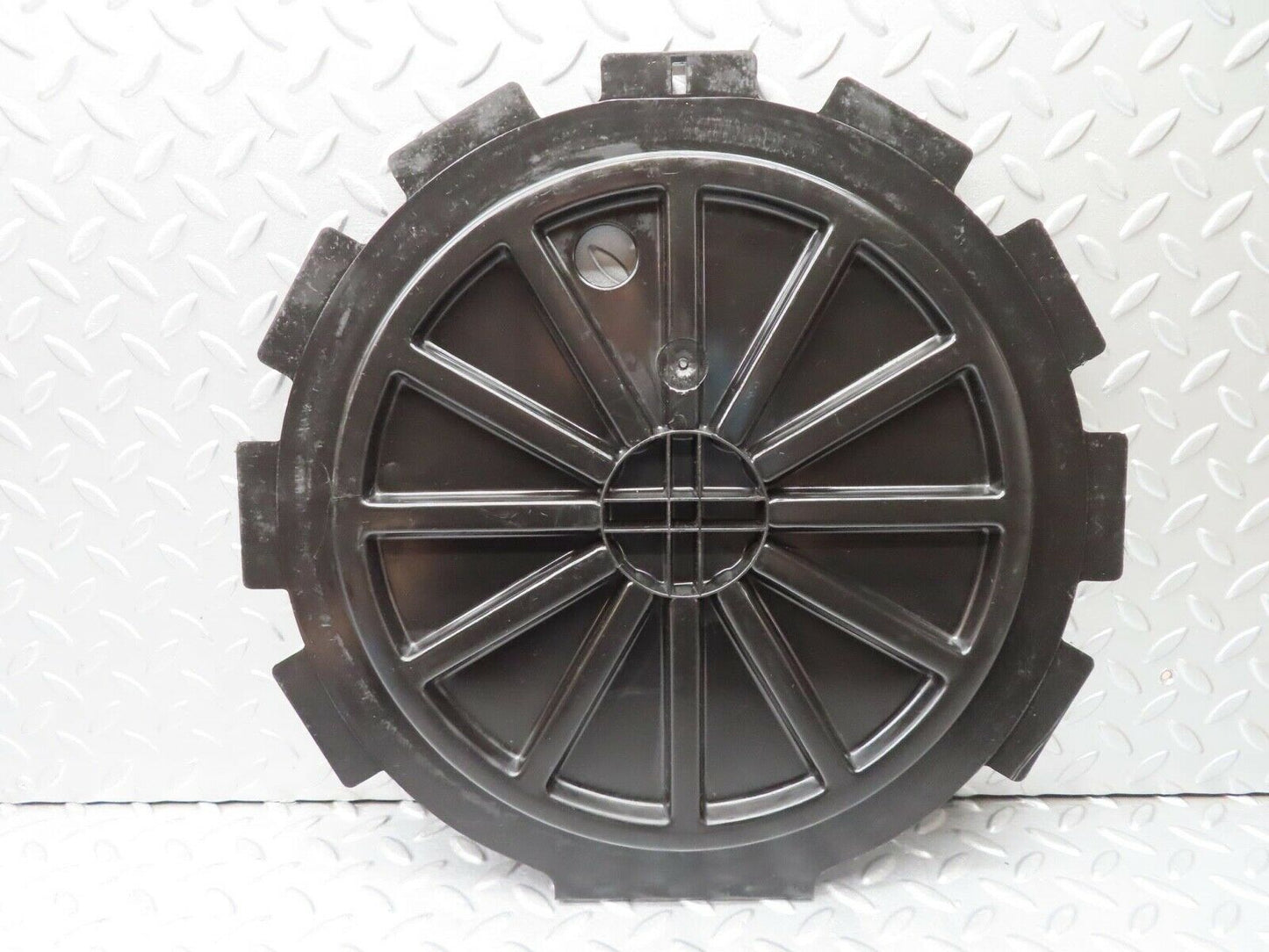 16735 Mercedes-Benz W124 260E Spare Wheel Cover 1246934533