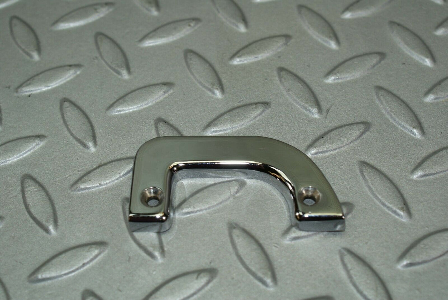 3188 Mercedes-Benz W115 220D Right Interior Chrome Door Latch Trim