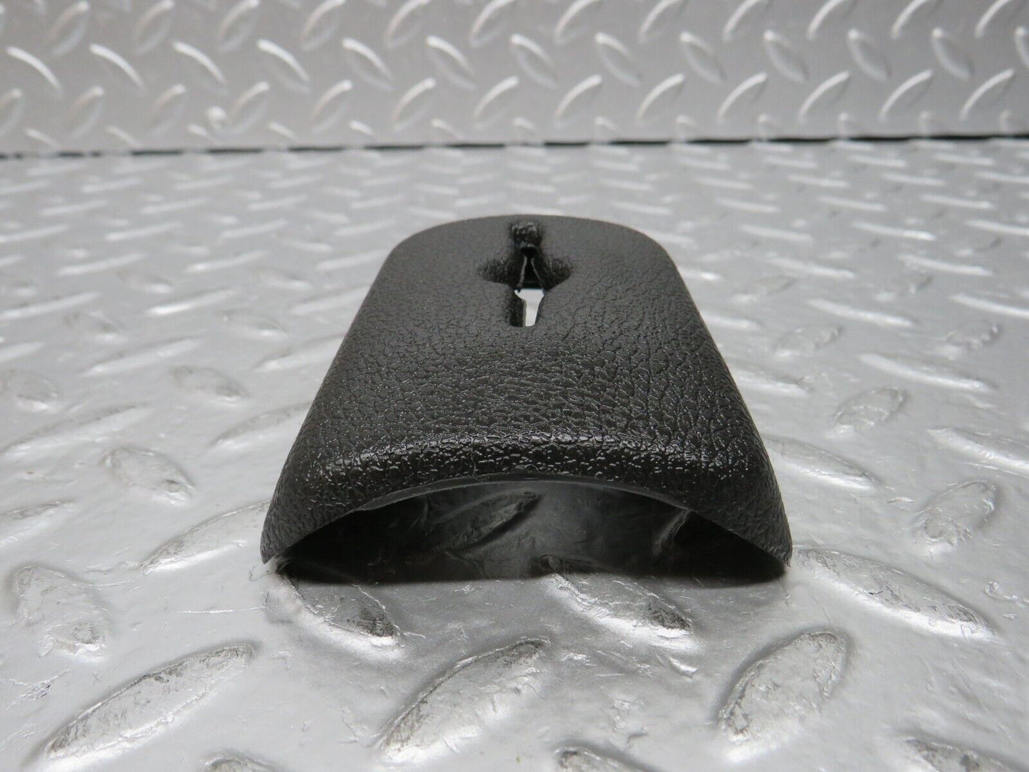 30984 Mercedes-Benz W123 200D Steering Column Switch Rubber 1234620996