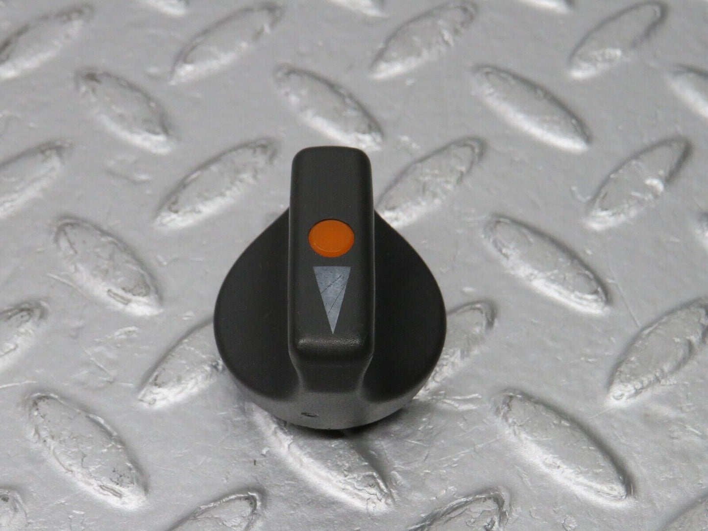 39173 Mercedes-Benz R107 500SL Headlight Switch Knob 1265400083