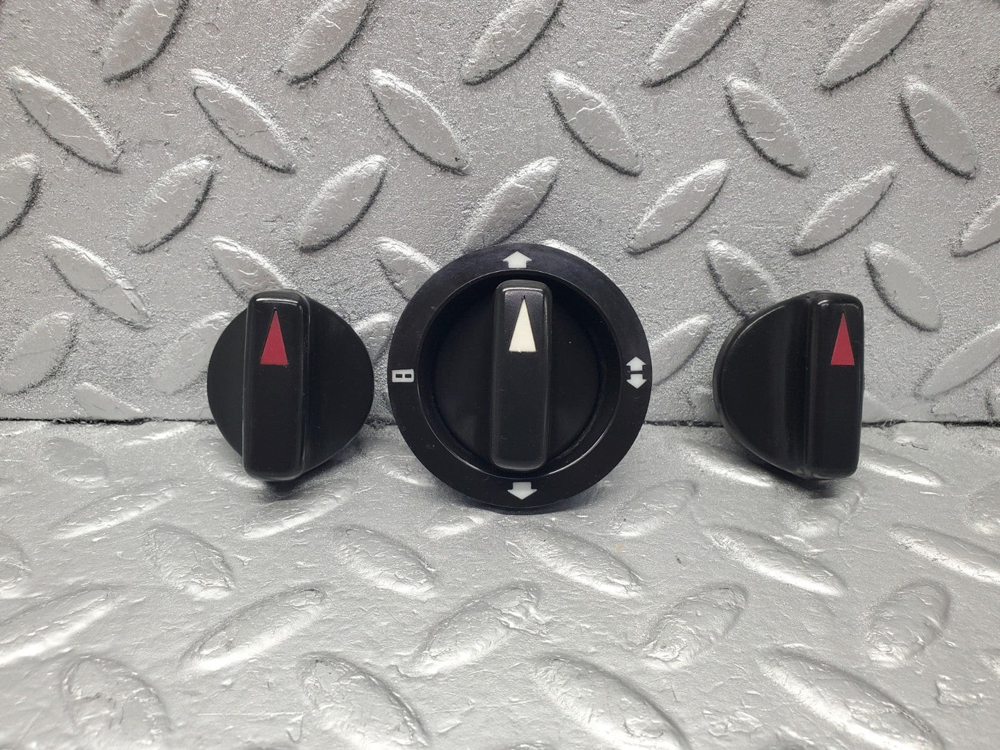 W201 Baby Benz heater control knob set used OEM