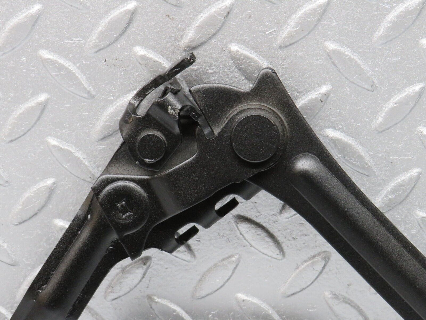 40547 Mercedes-Benz W123 300D Bonnet Hinge Right Side