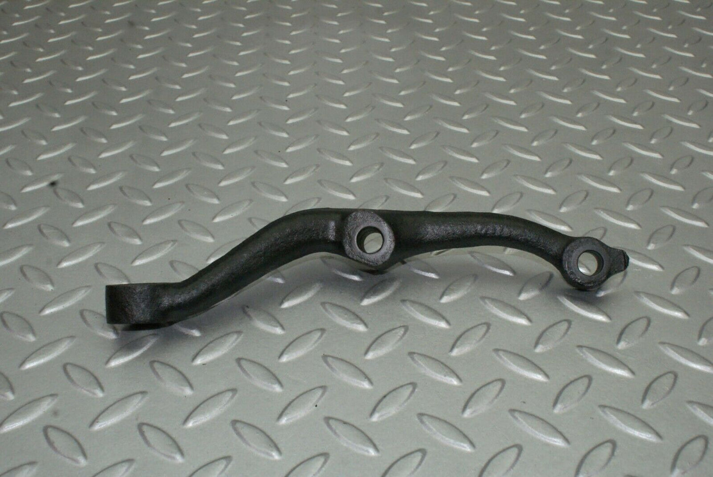 2632 Mercedes-Benz W116 350SE Front Axle Control Arm Left Side