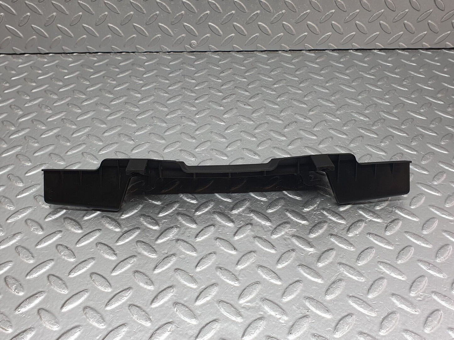 41020 Mercedes-Benz W126 300SE Seat Belt Cover 1268680839