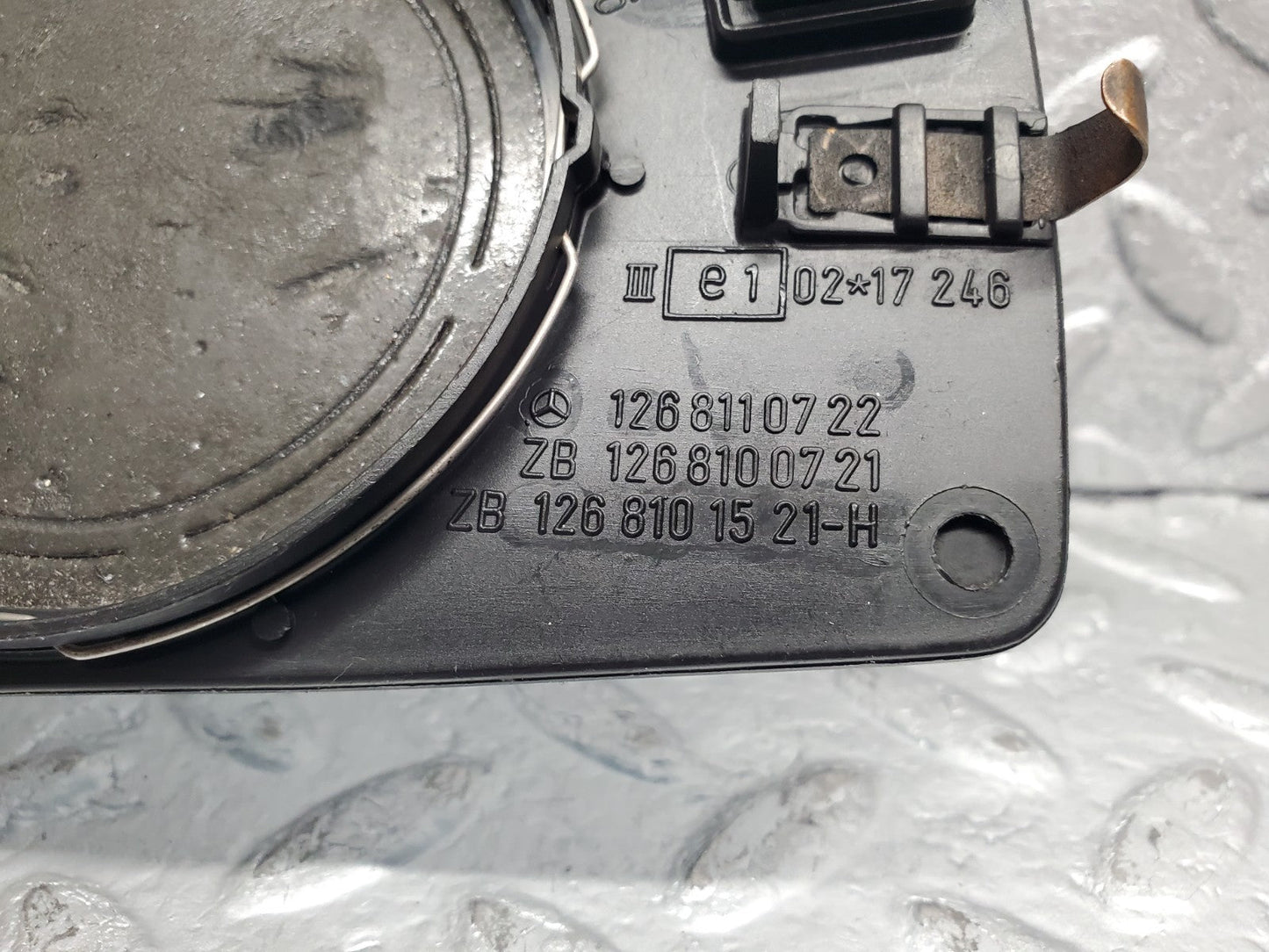 46493183