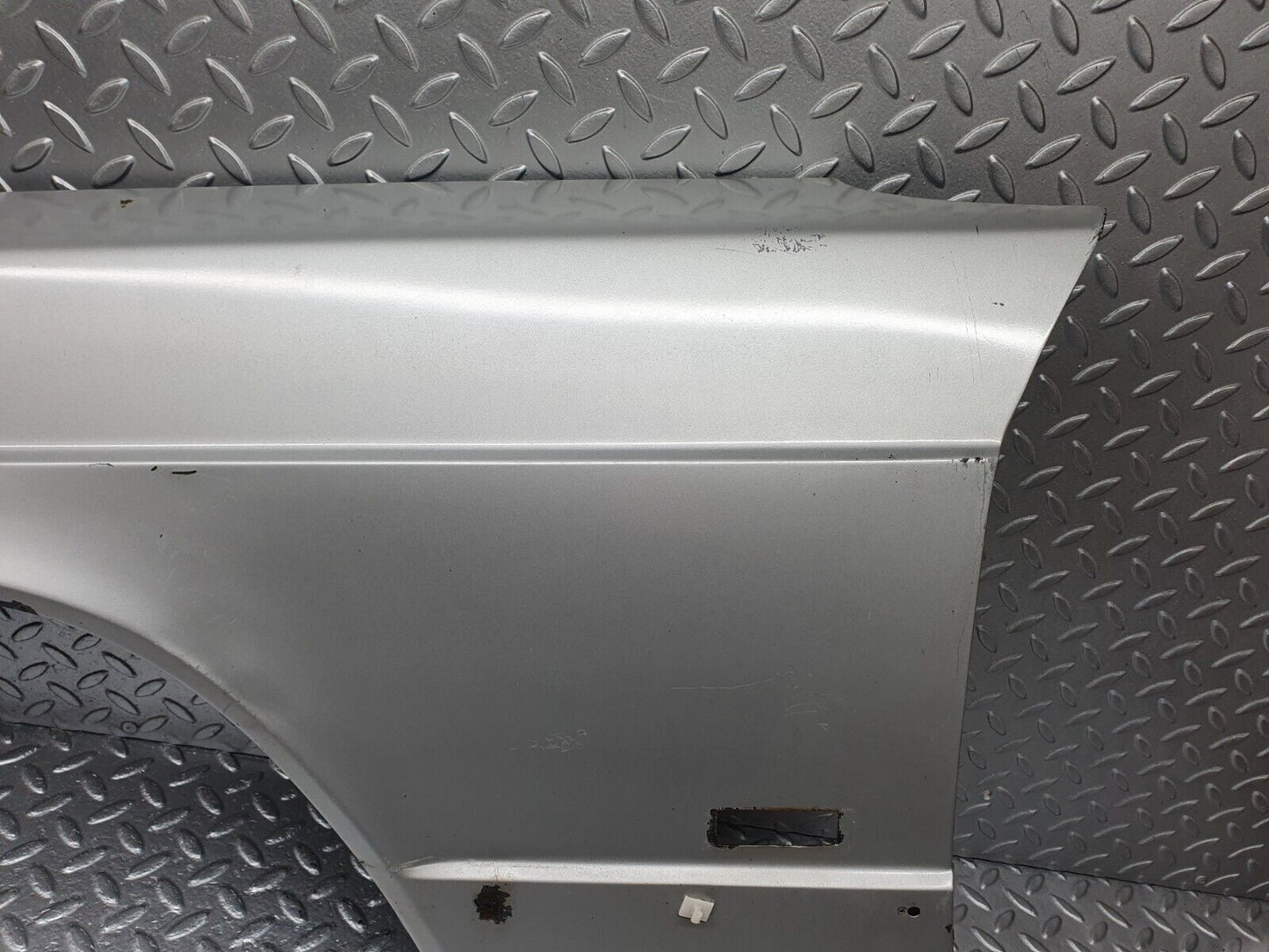 42876 Mercedes-Benz W201 190 2.0L Front Left Wing Fender
