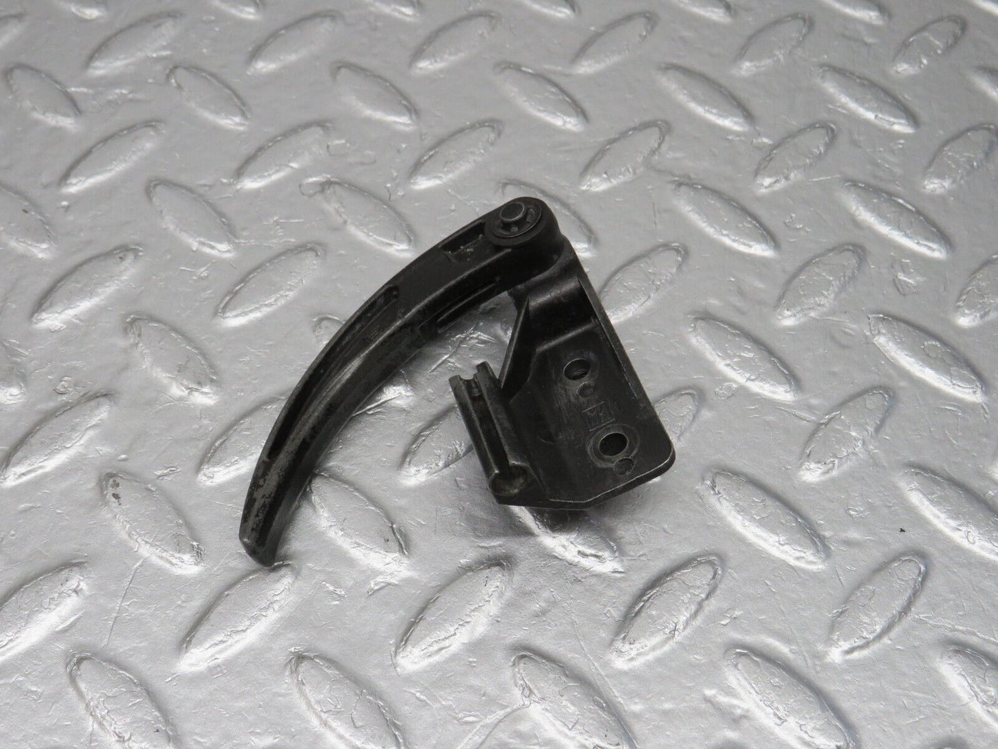 40675 Mercedes-Benz W123 300D Hood Opener Bonnet Opener Release
