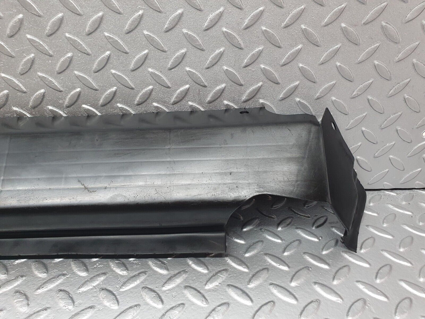 42437 Mercedes-Benz R129 320SL Coupe Radiator Bottom Cover 1295050788