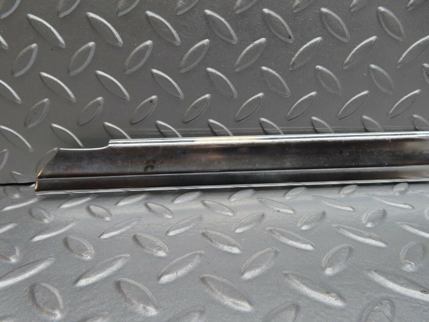 13094 Mercedes-Benz W111 220S Rear Right Door Chrome Moulding Trim