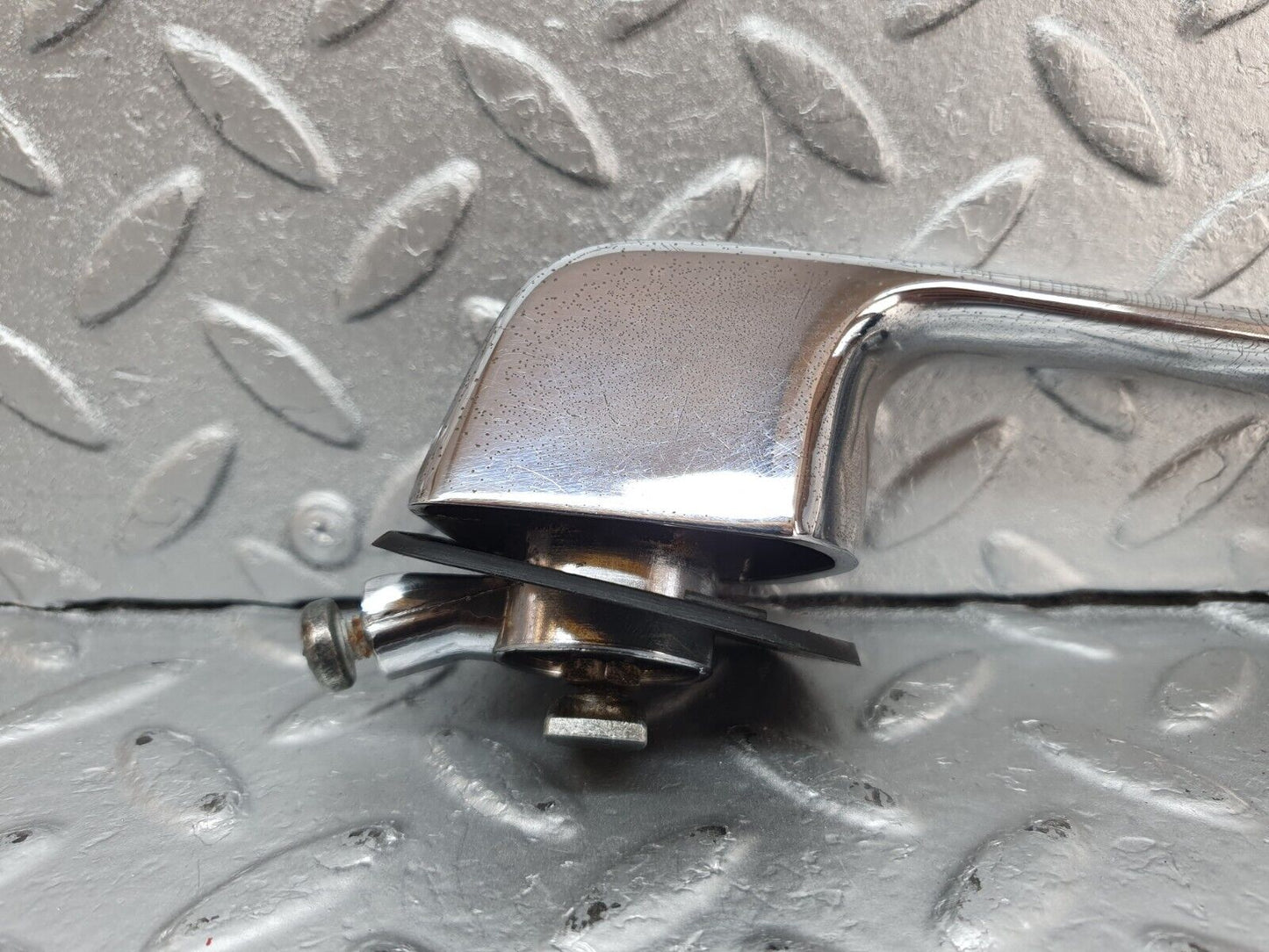 43162 Mercedes-Benz W108 280SE Rear Left Door Exterior Handle 1087661102 1087660905 1087661105