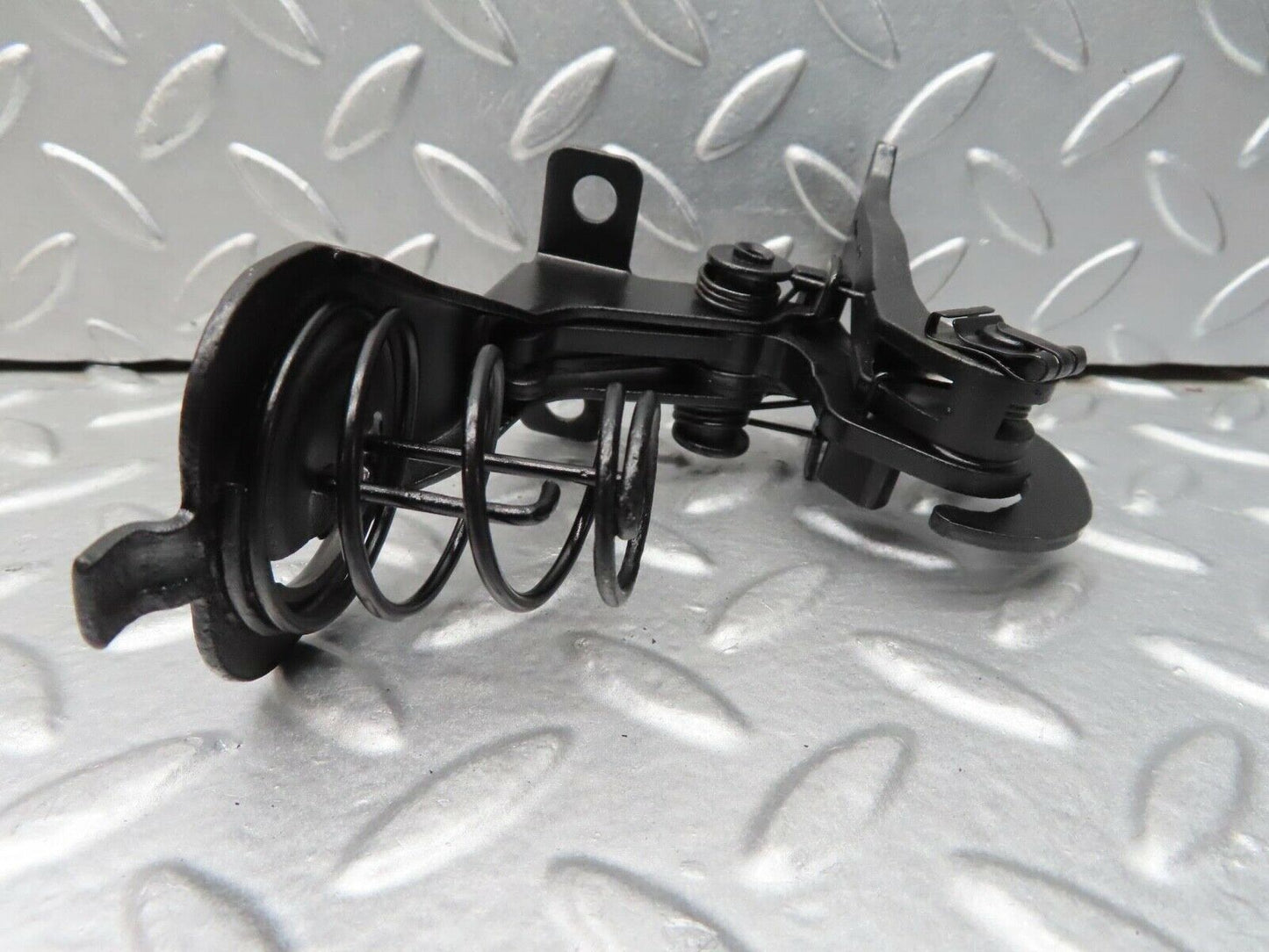 15099 Mercedes-Benz W140 S320 Bonnet Safety Latch