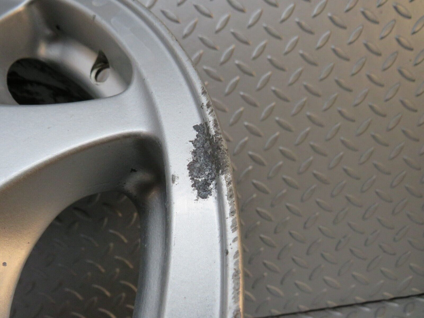 39531 Mercedes-Benz Alloy Wheel 7Jx15H2 ET35