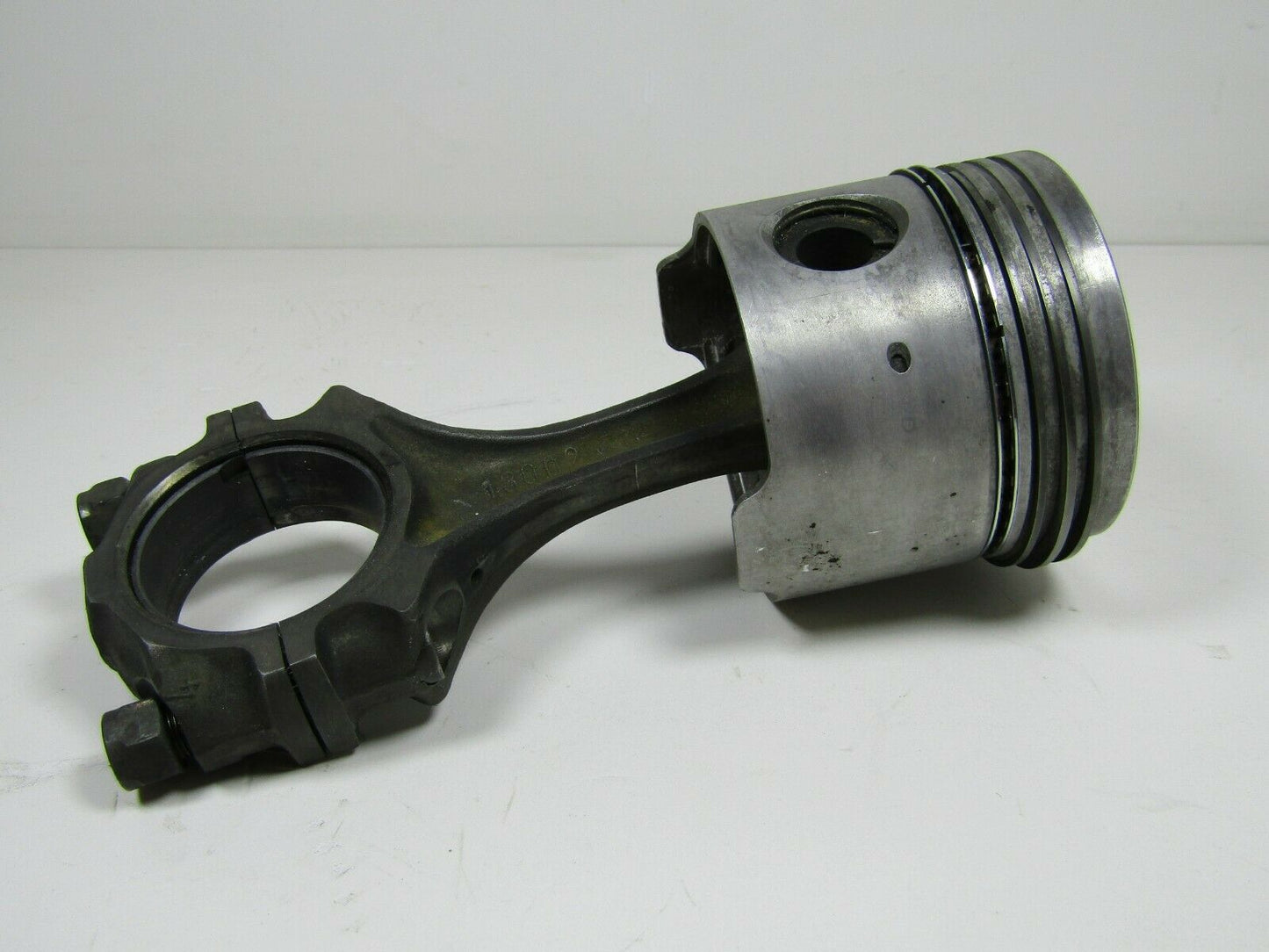 2124 Mercedes-Benz W108 280SE Piston With Connecting Rod 86.49 mm