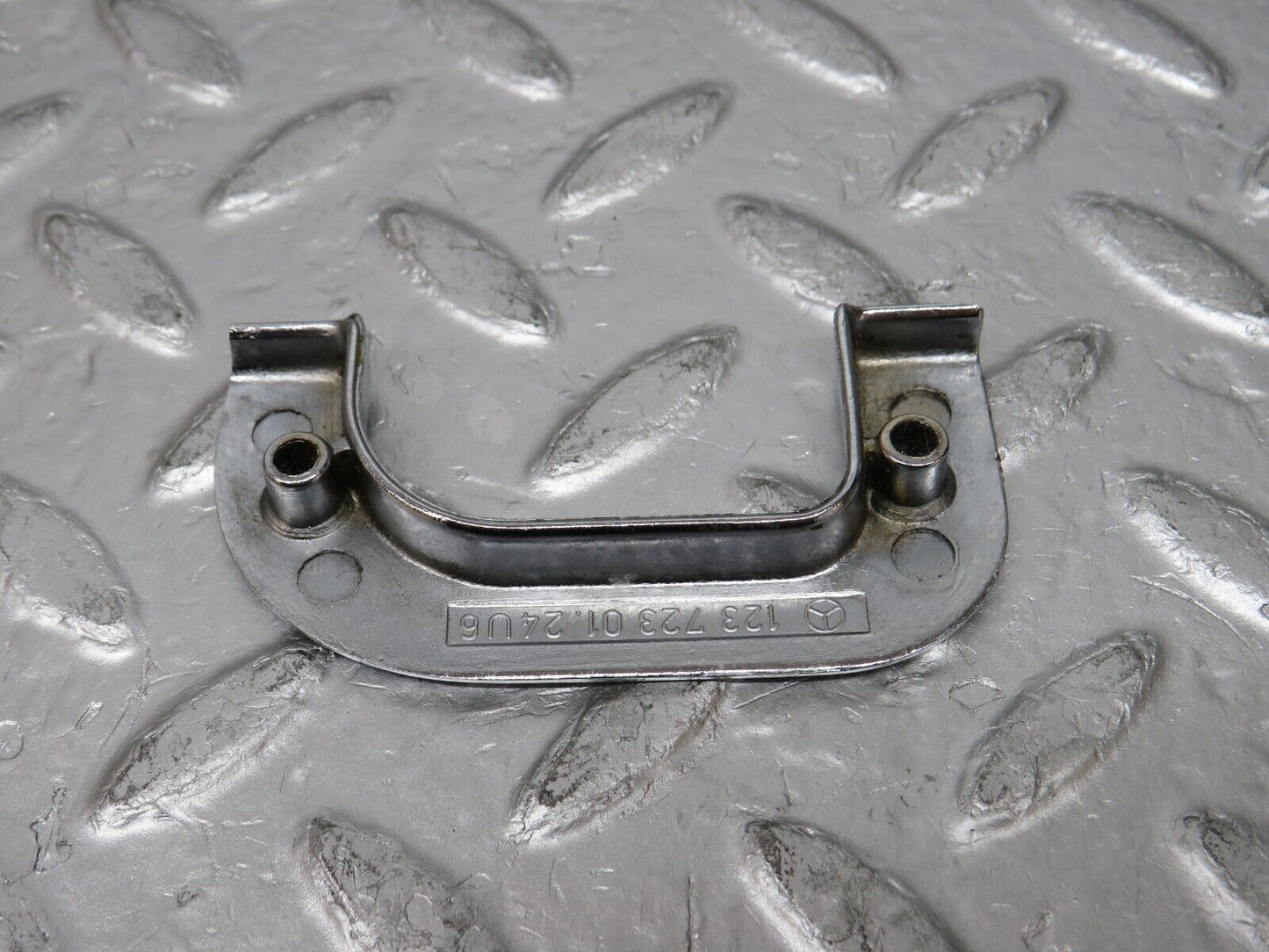 30999 Mercedes-Benz W123 200D Left Interior Chrome Door Latch Trim 1237230124