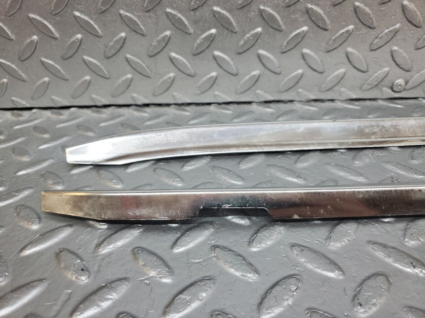 45812 Mercedes-Benz W126 420SE A Pillar Chrome Moulding Trim Pair