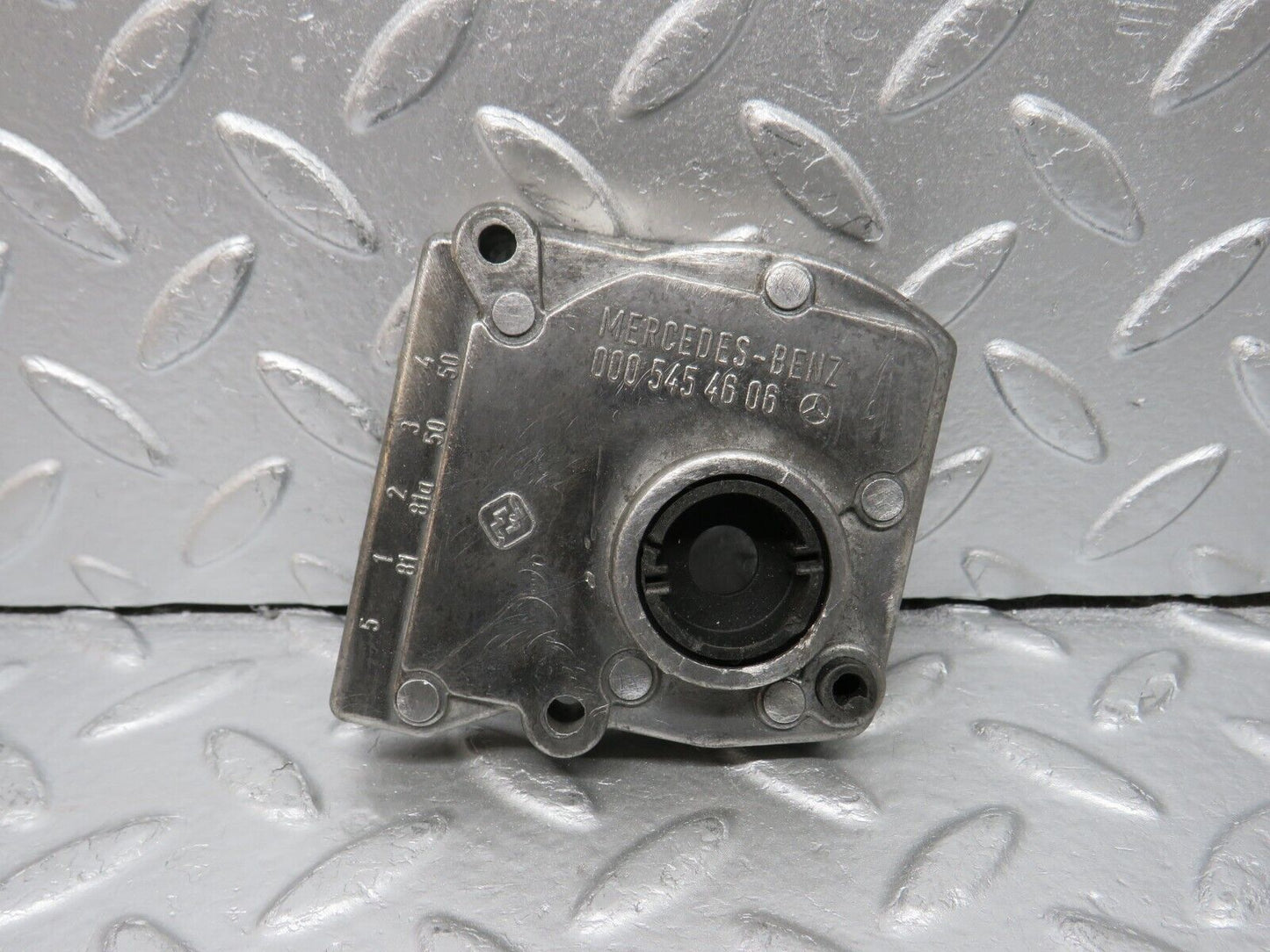33130 Mercedes-Benz C107 R107 Reverse Light Switch 0005454606