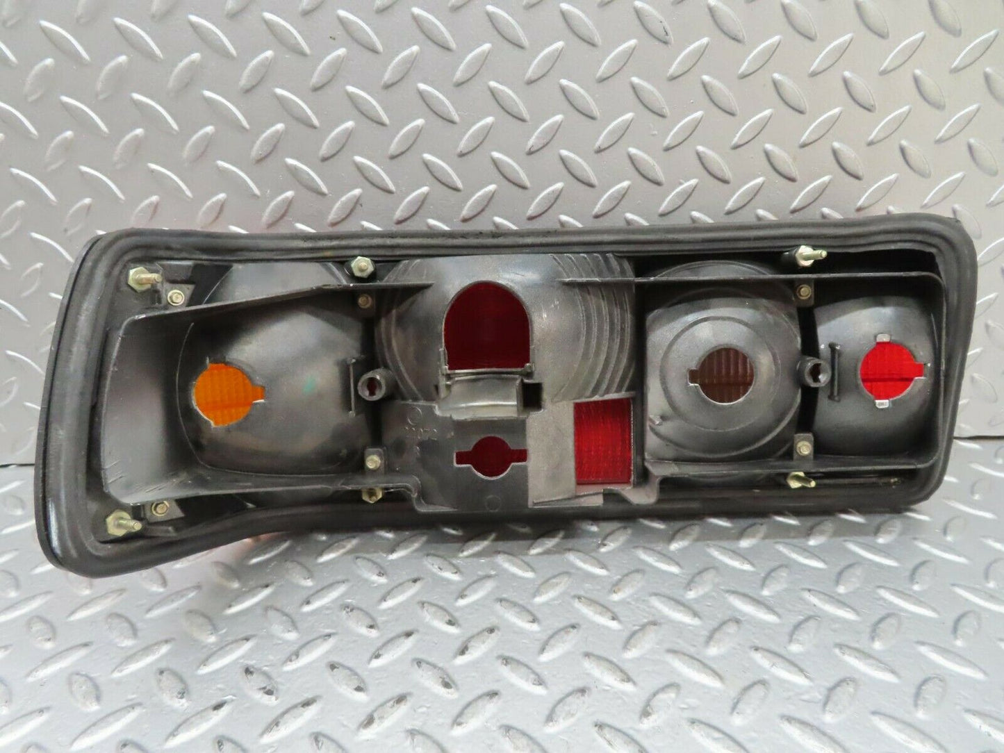15658 Mercedes-Benz W126 Tail Light Right Side 22072