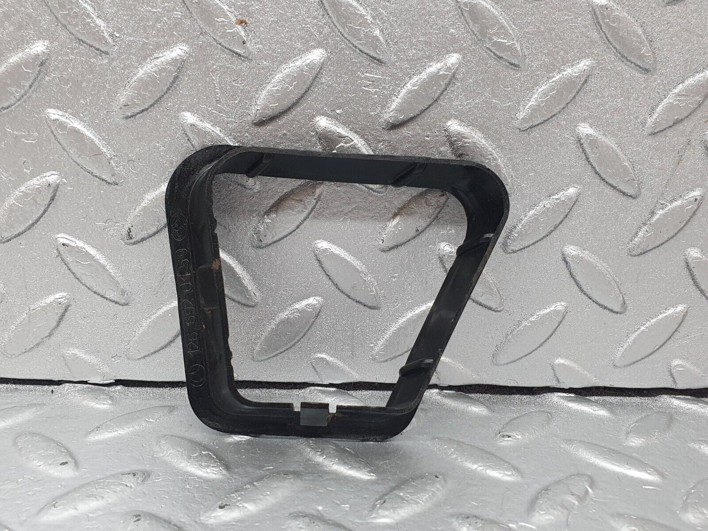 43837 Mercedes-Benz C126 380SEC Coupe Seat Belt Presenter Cover Trim Left Side 1266920159