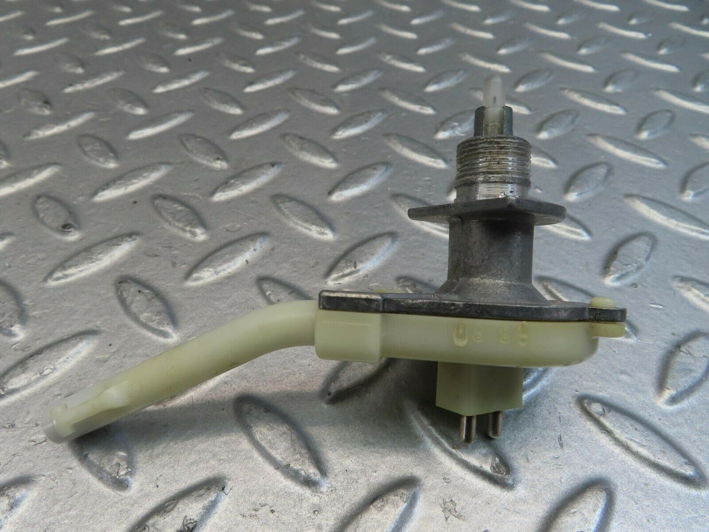 11496 Mercedes-Benz C123 230CE Coupe Heater Regulator